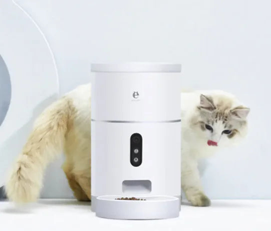 Smart Food Dispenser